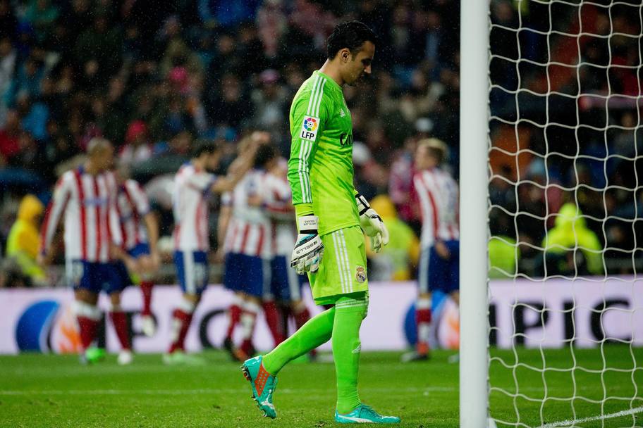 Il portiere del Real Madrid Keylor Navas deluso dopo il secondo gol subito da Fernando Torres (Getty Images)